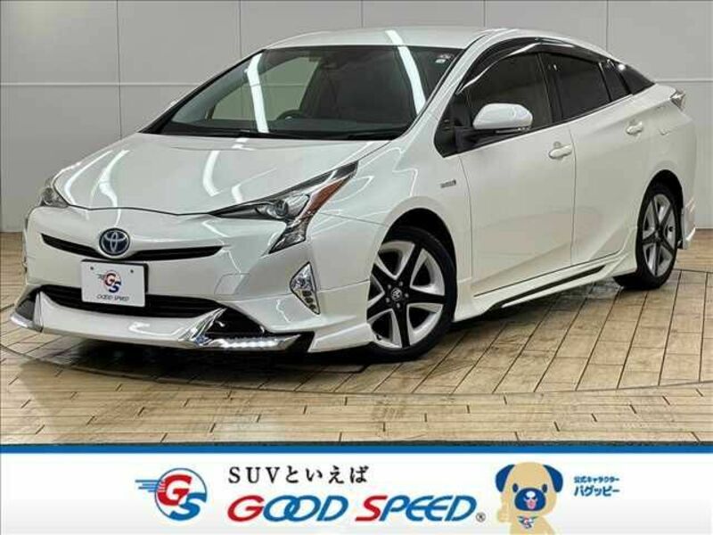 TOYOTA　PRIUS
