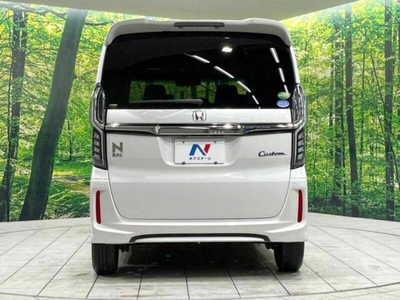 N BOX CUSTOM-14