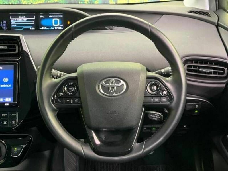 PRIUS-10