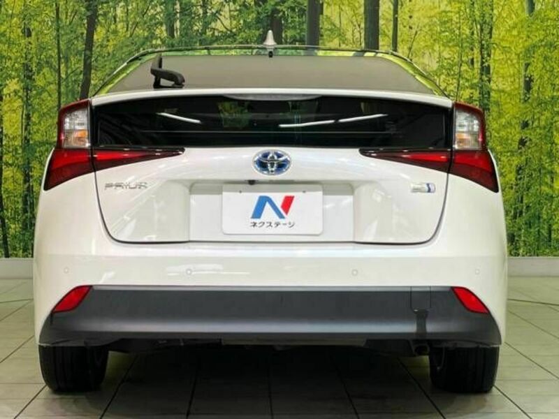 PRIUS-14