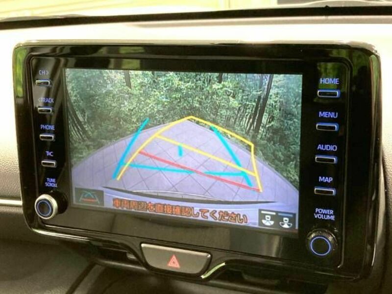 YARIS CROSS-3