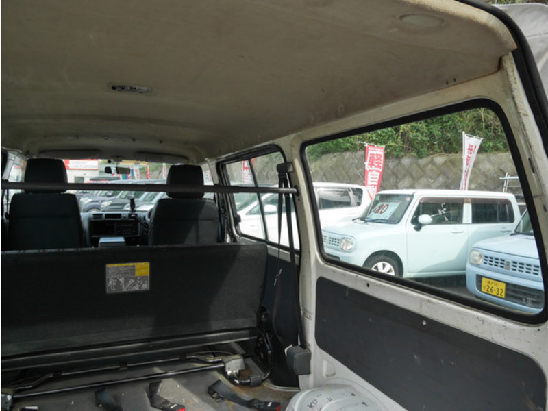 BONGO VAN-19