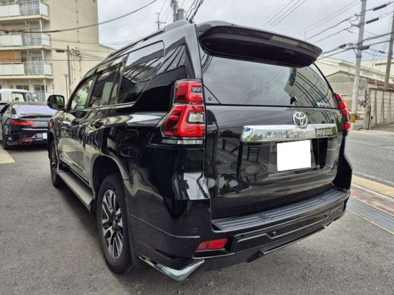 LAND CRUISER PRADO-7
