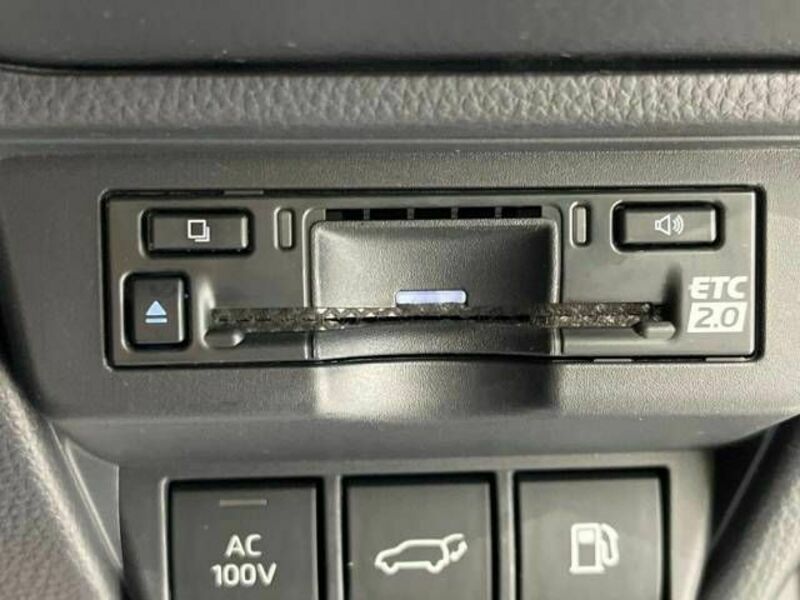 PRIUS-5