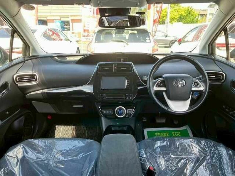 PRIUS-1