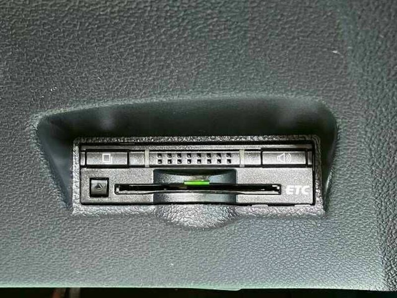 PRIUS-6