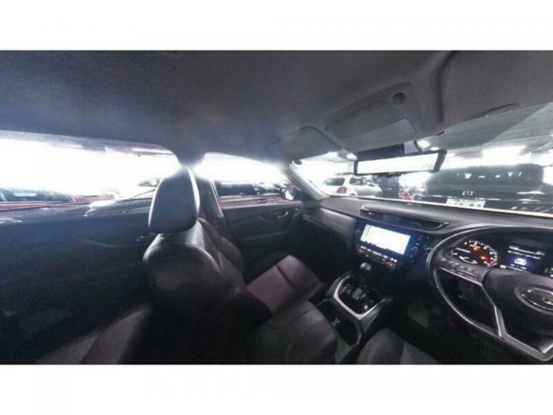 X-TRAIL-5