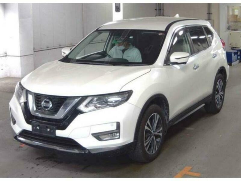 X-TRAIL-8