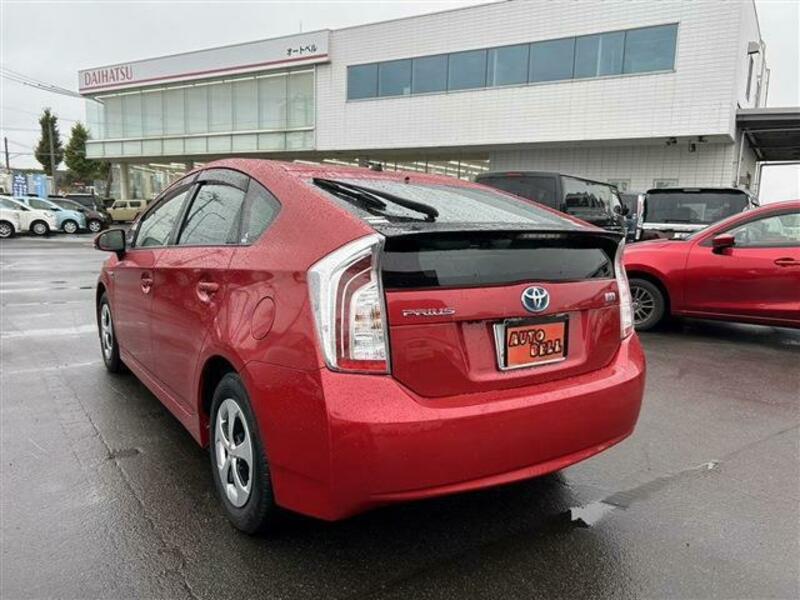 PRIUS-5