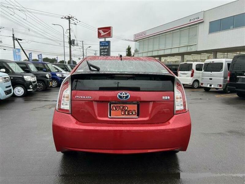 PRIUS-6