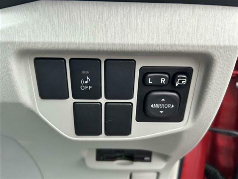 PRIUS-19