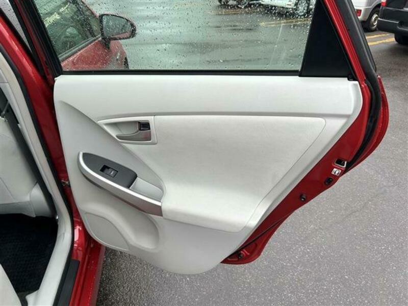 PRIUS-14