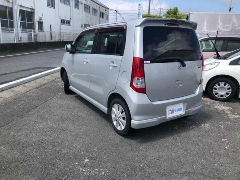 WAGON R-4
