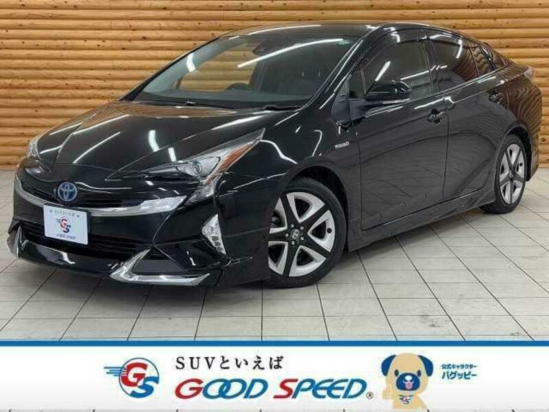 TOYOTA　PRIUS
