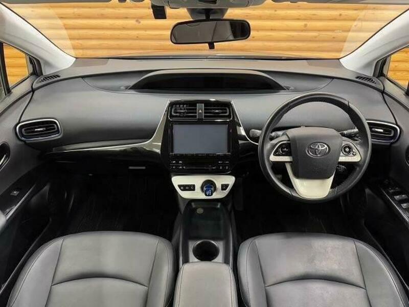 PRIUS-1