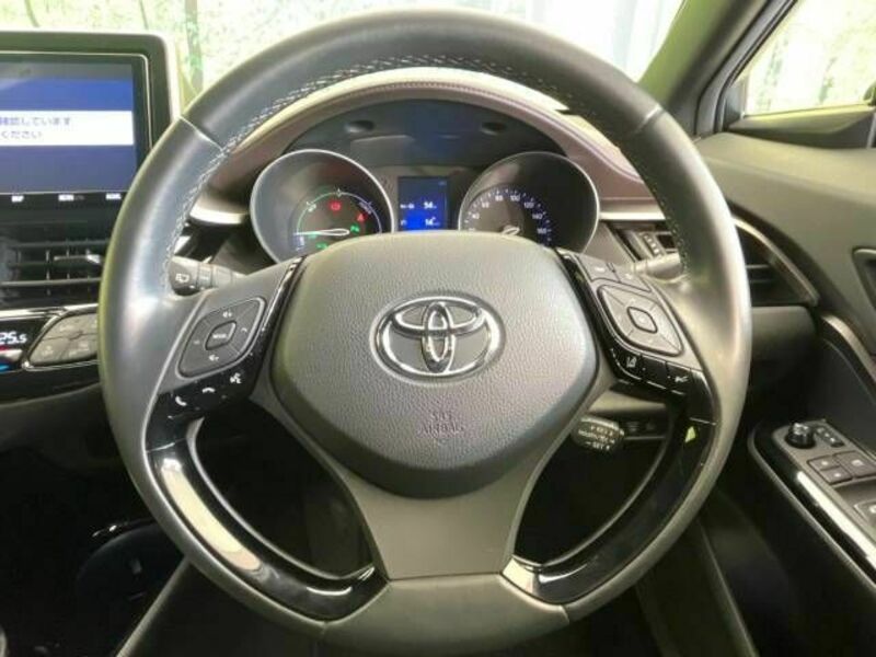 C-HR-10