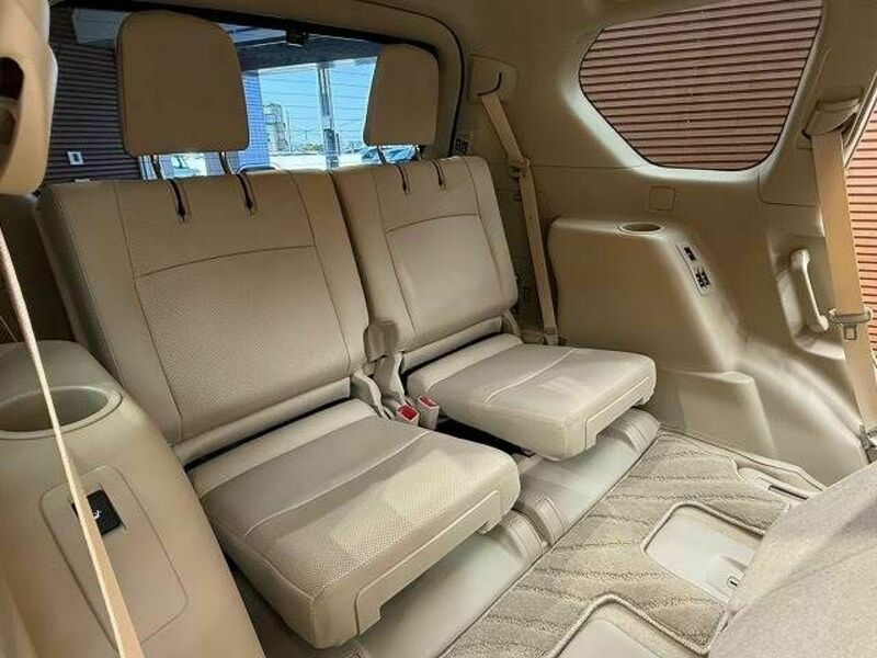LAND CRUISER PRADO-10