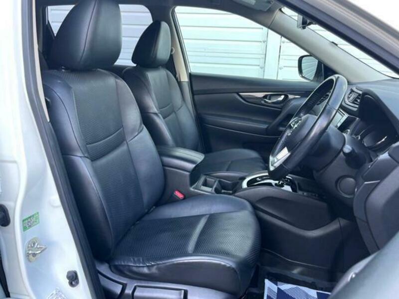 X-TRAIL-7