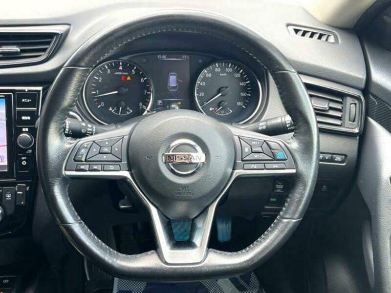 X-TRAIL-10