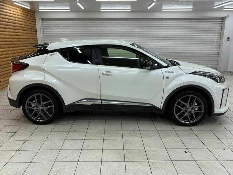 C-HR-17