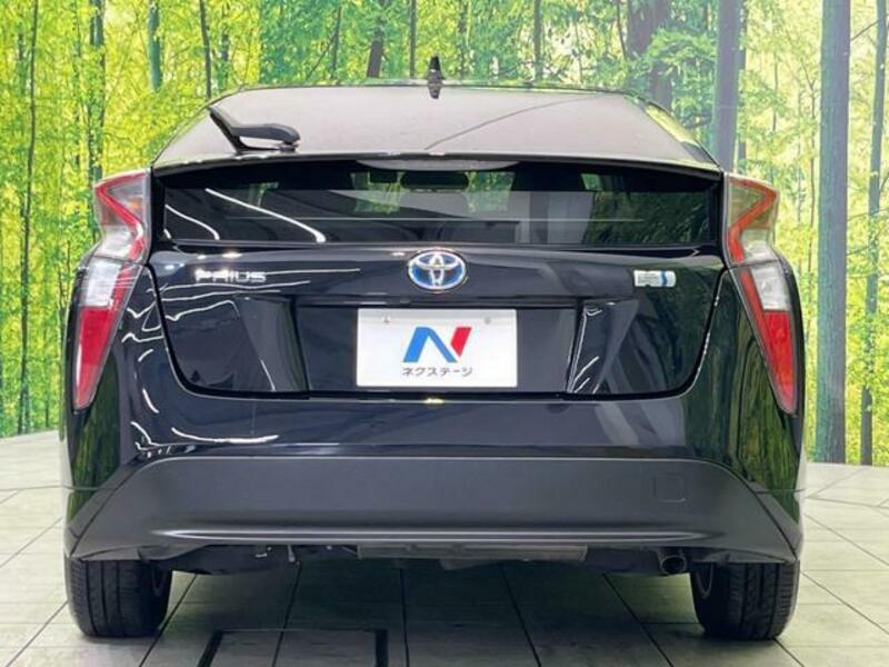 PRIUS-14