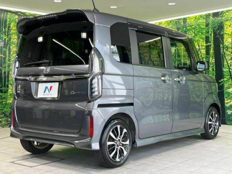 N BOX CUSTOM-16