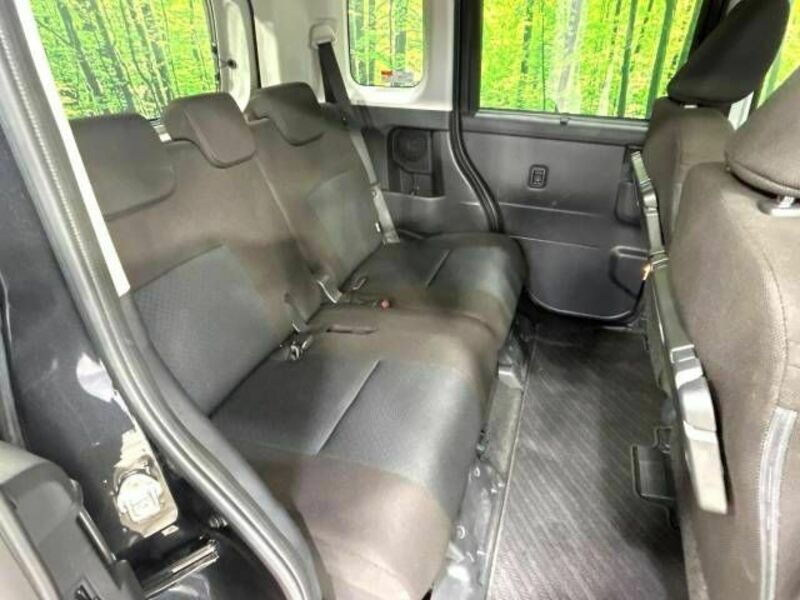 ROOMY-8