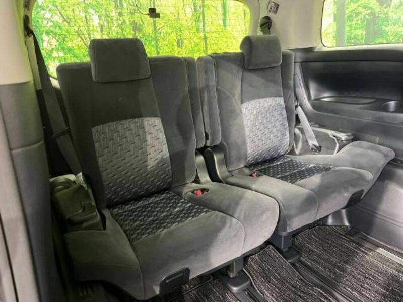 VELLFIRE-9