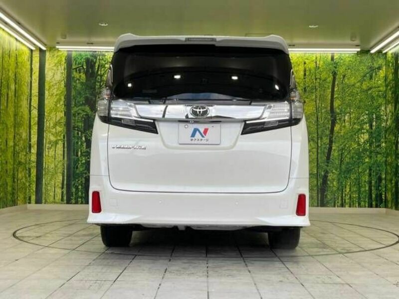 VELLFIRE-15