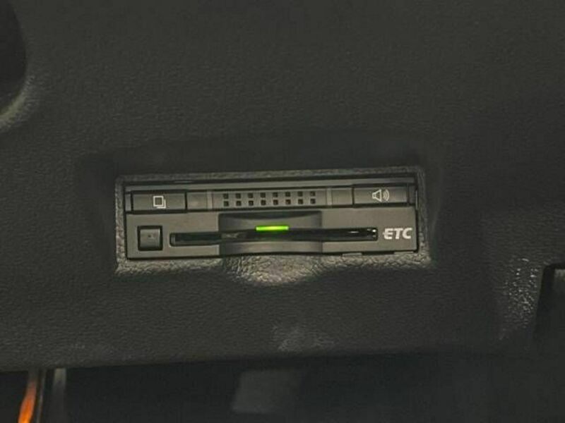 PRIUS-6