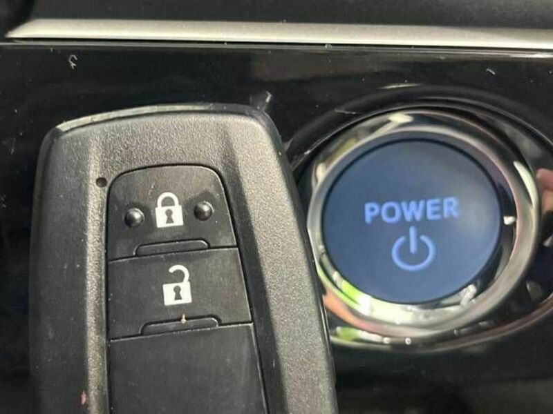 PRIUS-7