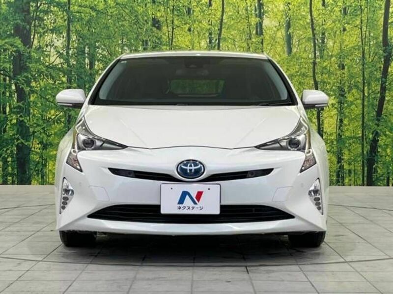 PRIUS-12
