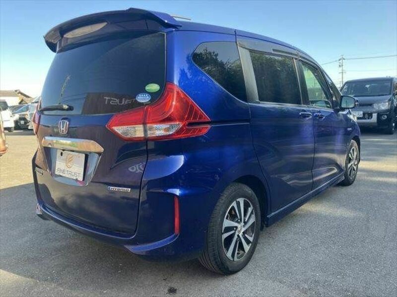 FREED HYBRID-16