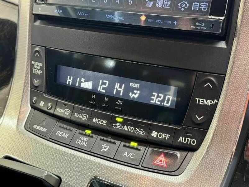 VELLFIRE-8