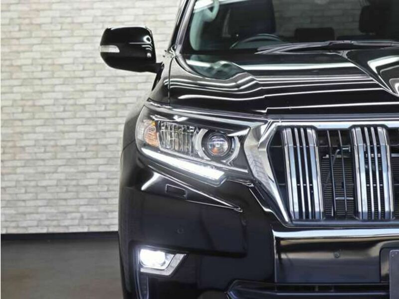 LAND CRUISER PRADO-9