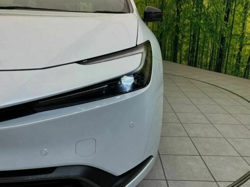 PRIUS-12