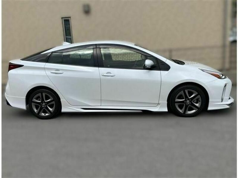 PRIUS-7