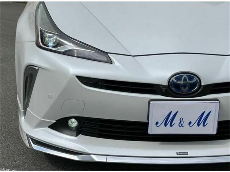 PRIUS-8