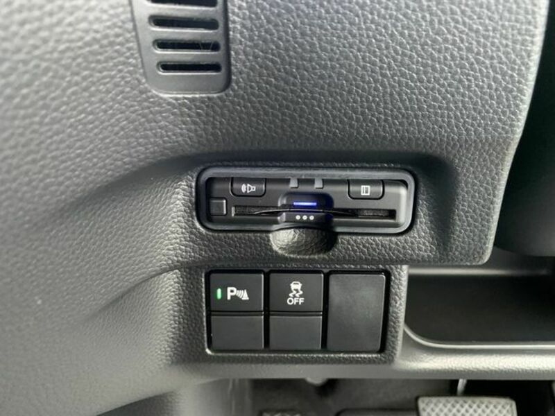 N BOX CUSTOM-25
