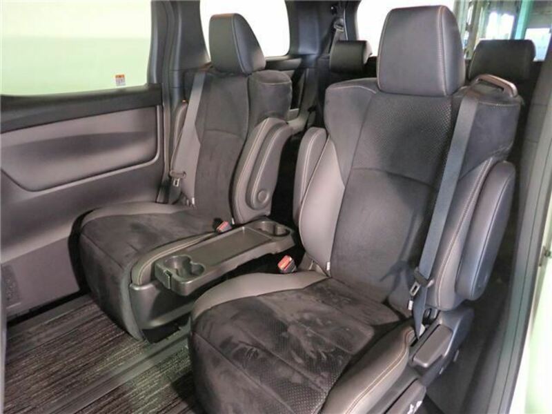 ALPHARD-25