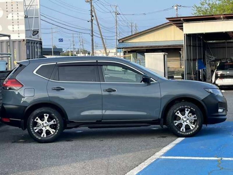 X-TRAIL-3