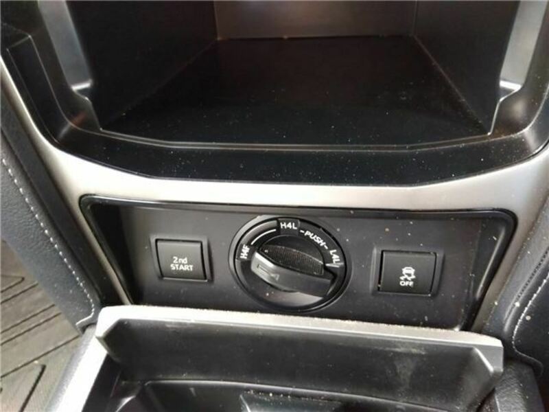 LAND CRUISER PRADO-25