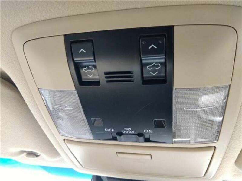 LAND CRUISER PRADO-17