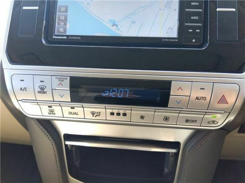 LAND CRUISER PRADO-25