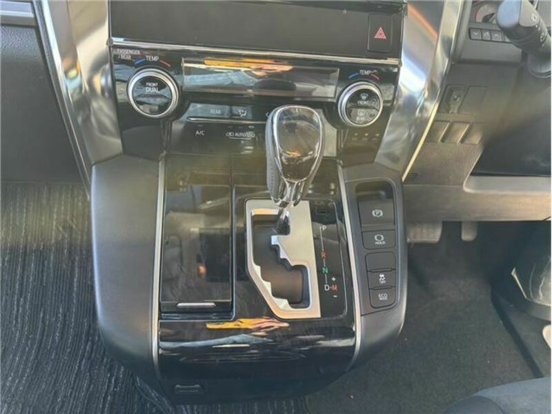 ALPHARD-15