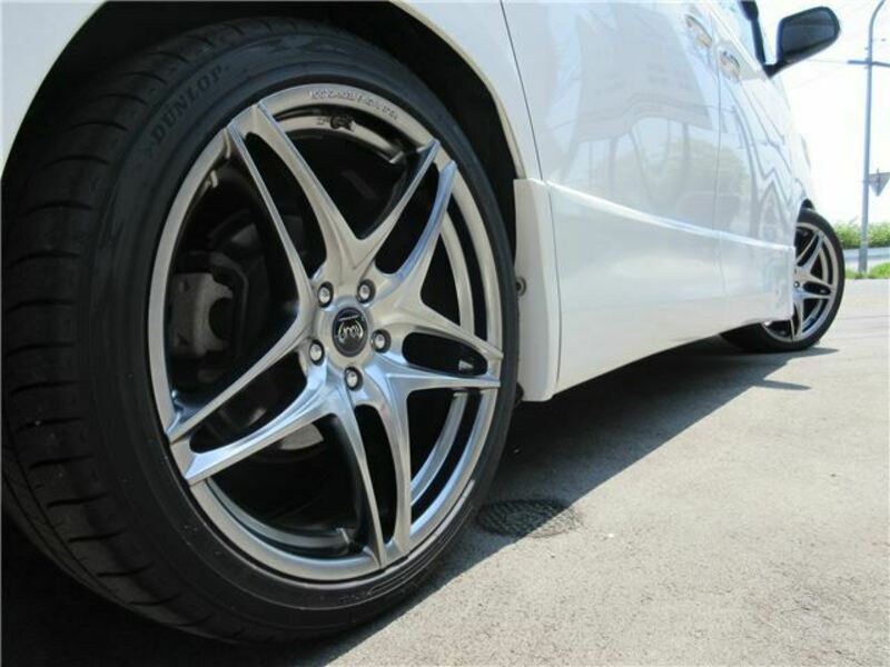 ALPHARD-22
