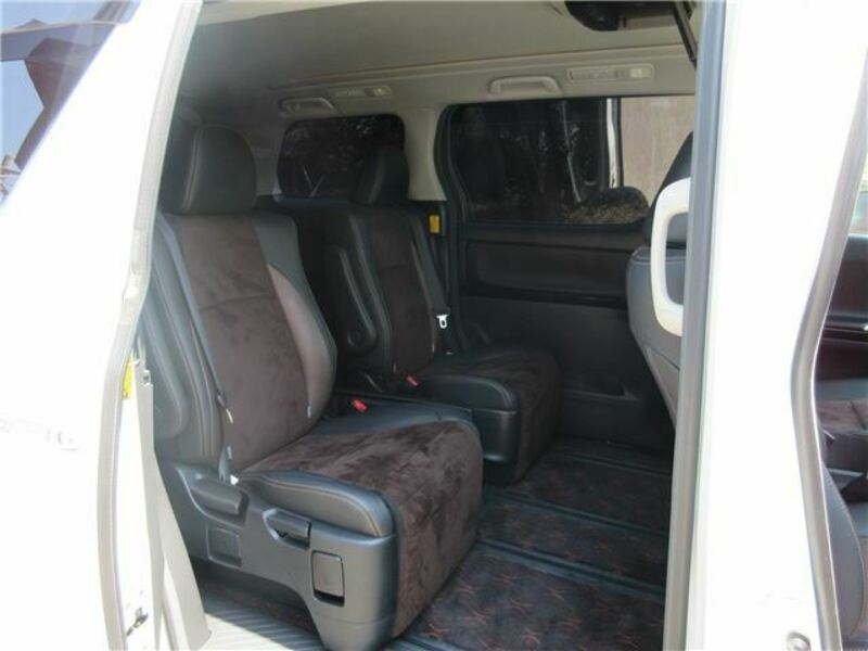 ALPHARD-25
