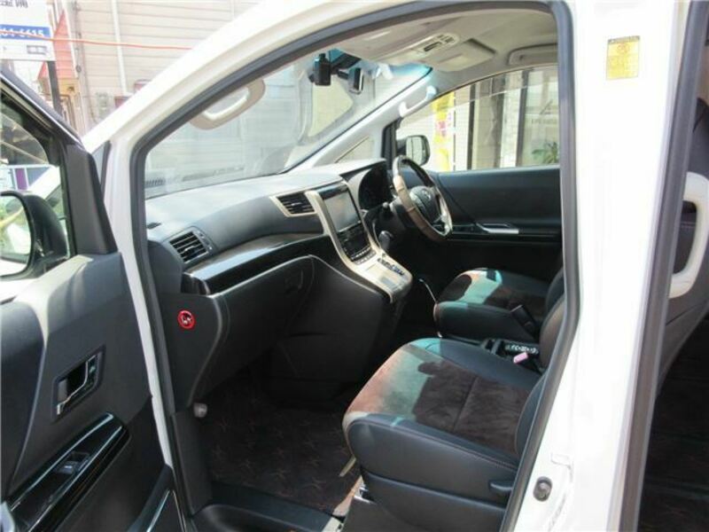 ALPHARD-32