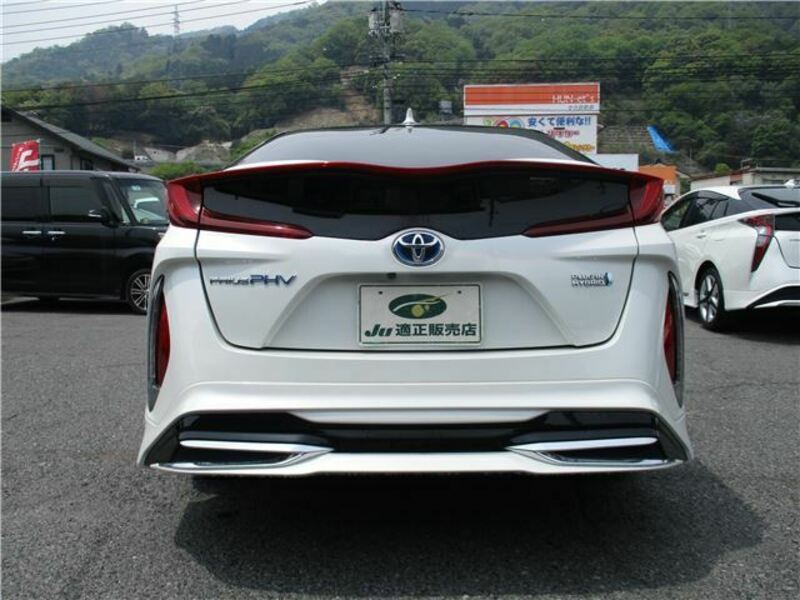 PRIUS PHV-11