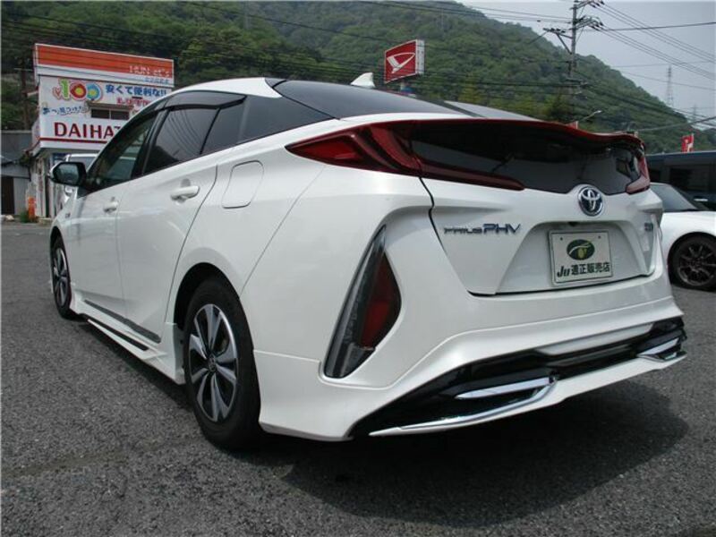 PRIUS PHV-12